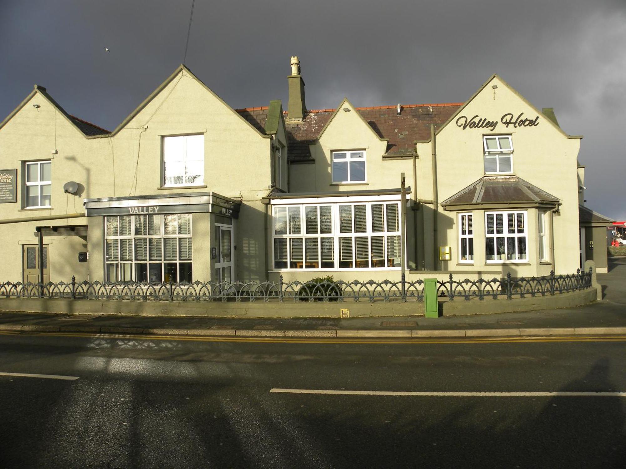 The Valley Hotel, Anglesey Exteriér fotografie